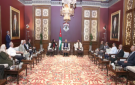 رئيس الديوان الملكي يلتقي وفدا من أبناء عين الباشا ومخيم البقعة