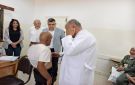 مئات المستفيدين من اليوم الطبي المجاني لحملة البر والاحسان في السخنة