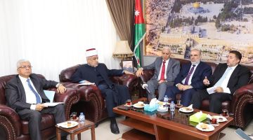 الأردن يمنح استثناءات وامتيازات جديدة لحراس المسجد الأقصى الأردن يمنح استثناءات وامتيازات جديدة لحراس المسجد الأقصى