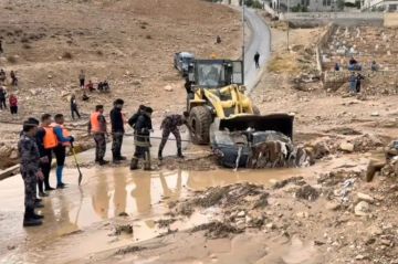 جاهزية ميدانية وآليات لمواجهة المنخفضات في الأردن جاهزية ميدانية وآليات لمواجهة المنخفضات في الأردن