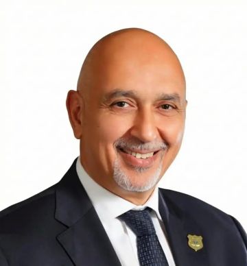 الموافقة على تعيين أ.د. أحمد حمدان رئيسا لجامعة عمان الأهلية الموافقة على تعيين أ.د. أحمد حمدان رئيسا لجامعة عمان الأهلية