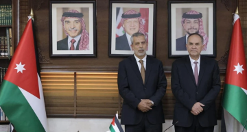 31 محاميا يؤدون اليمين القانونية أمام وزير العدل 31 محاميا يؤدون اليمين القانونية أمام وزير العدل