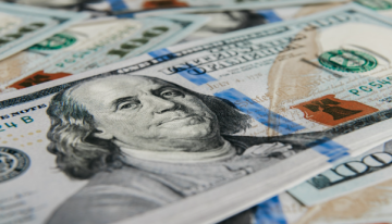 الدولار قرب ذروة أسبوعين مع ارتفاع عوائد السندات وصعود النفط الدولار قرب ذروة أسبوعين مع ارتفاع عوائد السندات وصعود النفط