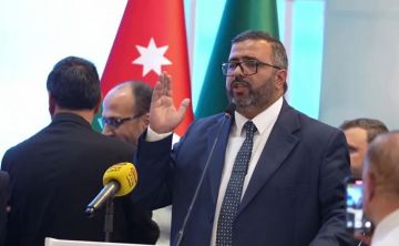 انتخاب معاذ الخوالدة أمينا عاما لحزب الأمة انتخاب معاذ الخوالدة أمينا عاما لحزب الأمة