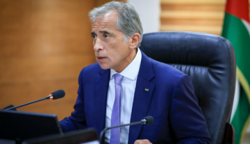 حسان: نريد لمؤتمر الاستثمار الأردني - الأوروبي أن يخرج بصورة تليق بسمعة الأردن ومكانته حسان: نريد لمؤتمر الاستثمار الأردني - الأوروبي أن يخرج بصورة تليق بسمعة الأردن ومكانته