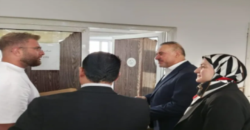 وزير المالية يتفقد العمل بمديرية أراضي شمال عمان وزير المالية يتفقد العمل بمديرية أراضي شمال عمان