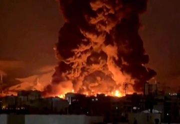 دوي انفجارات بعدة مناطق في إيران دوي انفجارات بعدة مناطق في إيران