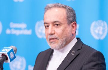 عراقجي: إيران مستعدة بالكامل لاستئناف الحرب ومستعدة للدبلوماسية عراقجي: إيران مستعدة بالكامل لاستئناف الحرب ومستعدة للدبلوماسية