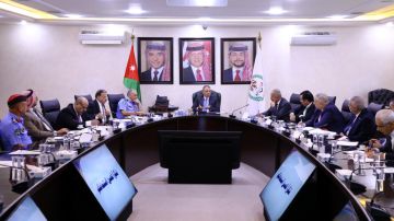 الفراية يترأس اجتماع اللجنة العليا للإصلاح والتأهيل الفراية يترأس اجتماع اللجنة العليا للإصلاح والتأهيل