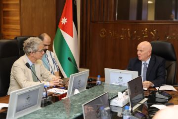 المجالي يبحث مع رئيس منظمة الشفافية الدولية سبل التعاون في مجال النزاهة المجالي يبحث مع رئيس منظمة الشفافية الدولية سبل التعاون في مجال النزاهة