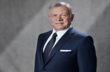 الملك يتلقى رسالة جوابية من رئيس هيئة الأركان المشتركة الملك يتلقى رسالة جوابية من رئيس هيئة الأركان المشتركة