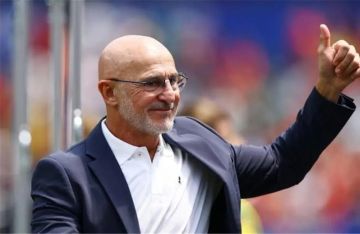 دي لا فوينتي مستمر مع منتخب إسبانيا حتى 2032 دي لا فوينتي مستمر مع منتخب إسبانيا حتى 2032