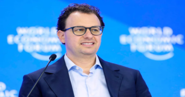 بكين تتهم واشنطن باستغلال مخاوف الذكاء الاصطناعي لاحتواء الصين تكنولوجيا بكين تتهم واشنطن باستغلال مخاوف الذكاء الاصطناعي لاحتواء الصين تكنولوجيا