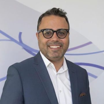 الدكتور المهندس بشار السيوف يحقق إنجازا تقنيا بتسجيل براءة اختراع أمريكية في مجال الأمن السيبراني الدكتور المهندس بشار السيوف يحقق إنجازا تقنيا بتسجيل براءة اختراع أمريكية في مجال الأمن السيبراني