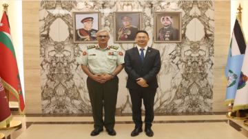 اللواء الحراسيس يبحث التعاون الدفاعي مع شركة نورينكو الصينية اللواء الحراسيس يبحث التعاون الدفاعي مع شركة نورينكو الصينية