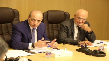 بحث الاستعدادات والتحضيرات اللازمة للانتخابات البلدية المقبلة بحث الاستعدادات والتحضيرات اللازمة للانتخابات البلدية المقبلة