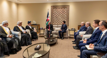 الملك يستقبل رئيس مجلس الشورى في سلطنة عمان الملك يستقبل رئيس مجلس الشورى في سلطنة عمان