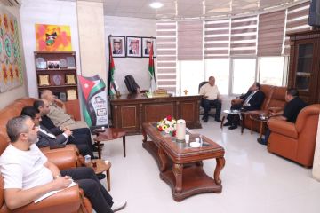 إدارة مهرجان جرش تبحث تعزيز التعاون مع غرفة التجارة إدارة مهرجان جرش تبحث تعزيز التعاون مع غرفة التجارة