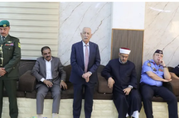 مندوبا عن الملك وولي العهد.. العيسوي يعزي نقرش والغنميين مندوبا عن الملك وولي العهد.. العيسوي يعزي نقرش والغنميين