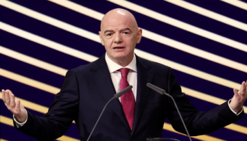 الاتحاد السويسري لكرة القدم يسحب دعمه لرئيس فيفا إنفانتينو