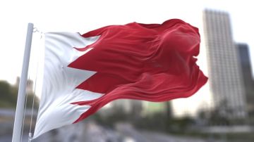 البحرين: لن نجتمع مع إيران بشأن مضيق هرمز قبل عودة العلاقات البحرين: لن نجتمع مع إيران بشأن مضيق هرمز قبل عودة العلاقات