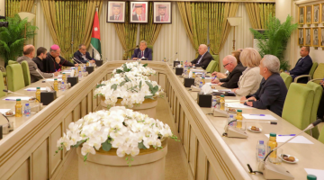 لجنة فلسطين في الأعيان تلتقي سفير الفاتيكان لجنة فلسطين في الأعيان تلتقي سفير الفاتيكان