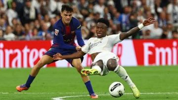 سقف رواتب ريال مدريد يلامس مليار يورو .. وقفزة لبرشلونة سقف رواتب ريال مدريد يلامس مليار يورو .. وقفزة لبرشلونة