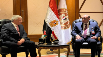 عاجل وزير العمل يبحث مع نظيره المصري ملف العمالة في الأردن عاجل وزير العمل يبحث مع نظيره المصري ملف العمالة في الأردن
