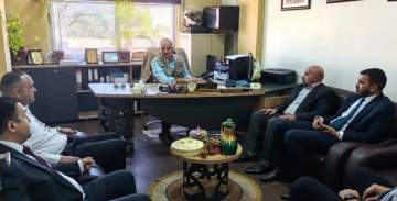 مدير عام المؤسسة التعاونية الأردنية يتفقد تعاونيات في الكرك