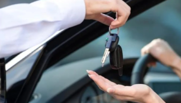 تاجر سيارات يتهم بمضايقة زوجة زبون.. وصديق يعمل بالأمن يتدخل لإنهاء الموقف تاجر سيارات يتهم بمضايقة زوجة زبون.. وصديق يعمل بالأمن يتدخل لإنهاء الموقف
