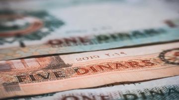 الأردن.. حكم قطعي يلزم بنكا بدفع 30 ألف دينار لمقترض - تفاصيل الأردن.. حكم قطعي يلزم بنكا بدفع 30 ألف دينار لمقترض - تفاصيل