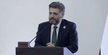 وزير الثقافة السوري:السوريين وجدوا أهلا ووجدوا فضاء من الإبداع والتشبيك الأخوي وزير الثقافة السوري:السوريين وجدوا أهلا ووجدوا فضاء من الإبداع والتشبيك الأخوي