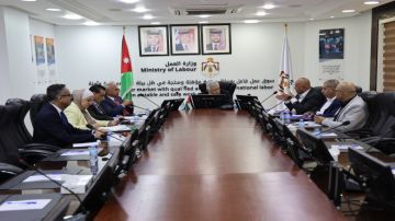 القطامين يوجه بتعزيز التعاون مع نقابة مكاتب استقدام العاملين في المنازل القطامين يوجه بتعزيز التعاون مع نقابة مكاتب استقدام العاملين في المنازل
