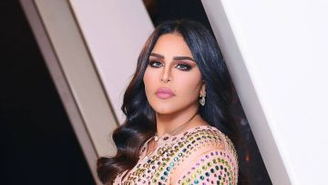 أحلام بملامح أصغر سنا بعد عملية تجميل وشد للوجه .. إطلالتها تلفت الأنظار أحلام بملامح أصغر سنا بعد عملية تجميل وشد للوجه .. إطلالتها تلفت الأنظار