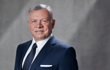 الملك يغادر المملكة في زيارة الى النرويج الملك يغادر المملكة في زيارة الى النرويج