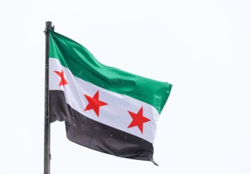 وزير الدفاع السوري يبحث مع رئيس هيئة الأركان الأردنية تعزيز التعاون الدفاعي وزير الدفاع السوري يبحث مع رئيس هيئة الأركان الأردنية تعزيز التعاون الدفاعي