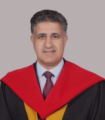 الملكاوي يهنئ السعودي بتوليه عمادة آداب الأردنية الملكاوي يهنئ السعودي بتوليه عمادة آداب الأردنية