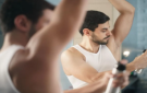 أفضل وقت لاستخدام مزيل العرق أو مضاد التعرق