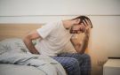 لماذا نستيقظ أحيانا على شعور بالقلق؟ إليك السبب - jo
