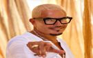 عمرو دياب يفاجئ الجماهير في الحفل الاخير
