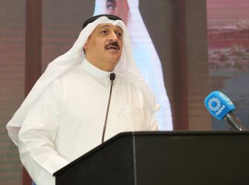 الوزير العوضي: صحة الفم ليست تجميلية فحسب بل نمط علاجي يرتبط بأمراض أخرى الوزير العوضي: صحة الفم ليست تجميلية فحسب بل نمط علاجي يرتبط بأمراض أخرى