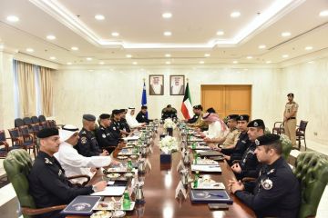 وكيل الداخلية يترأس اجتماعا لمتابعة المستجدات وتعزيز جاهزية القطاعات الأمنية