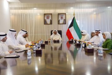 العبدالله يشدد على متابعة تنفيذ المشاريع الكبرى والتزام الشركات الصينية بالجداول الزمنية