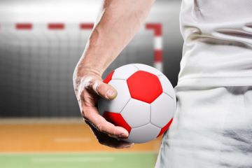 شباب اليد يواجه البحرين اليوم