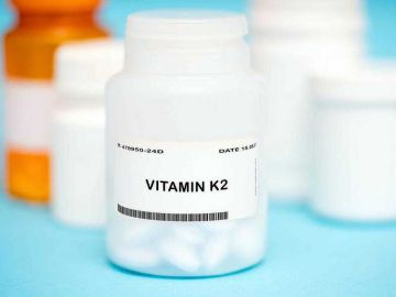 فيتامين ك2 يعزز صحة العظام والقلب