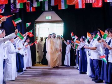 تتويج التوأم بيسان وبيلسان كوكة من تونس بطلتين لتحدي القراءة العربي 2025 تتويج التوأم بيسان وبيلسان كوكة من تونس بطلتين لتحدي القراءة العربي 2025
