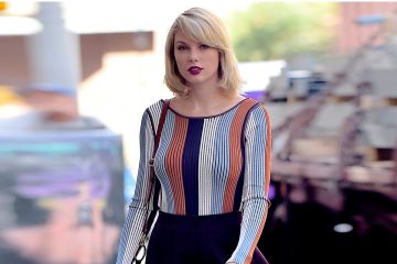 تايلور سويفت تطلق ألبومها The Life of a Showgirl 