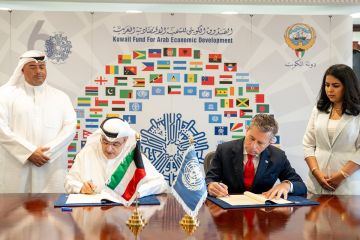  الكويتي للتنمية يوقع مذكرة تفاهم واتفاقيتي منح بـ4 ملايين دولار لدعم صندوقي السودان واليمن الإنسانيين