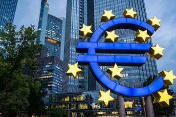 ارتفاع معدل التضخم في منطقة اليورو إلى 2.2 خلال الشهر الماضي ارتفاع معدل التضخم في منطقة اليورو إلى 2.2 خلال الشهر الماضي