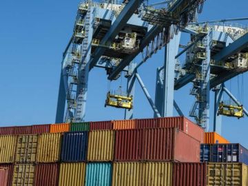 إعفاء واردات المشروعات الصناعية من الرسوم الجمركية وفقا للضوابط الخليجية